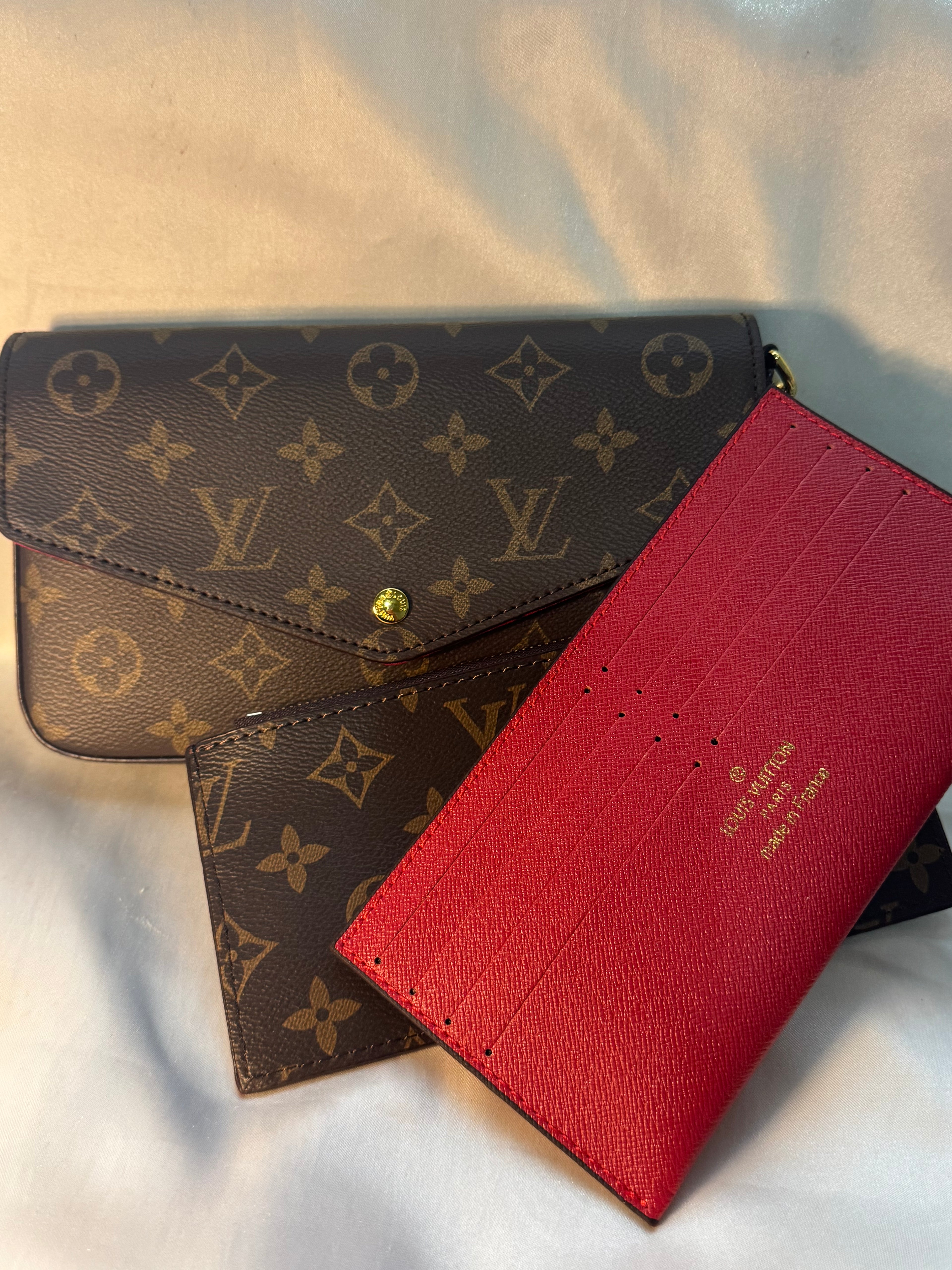LV Monogram Purse